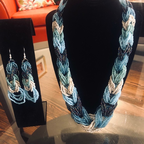 Shades of blue Seed Bead Earrings and Necklace - Picture 1 of 4